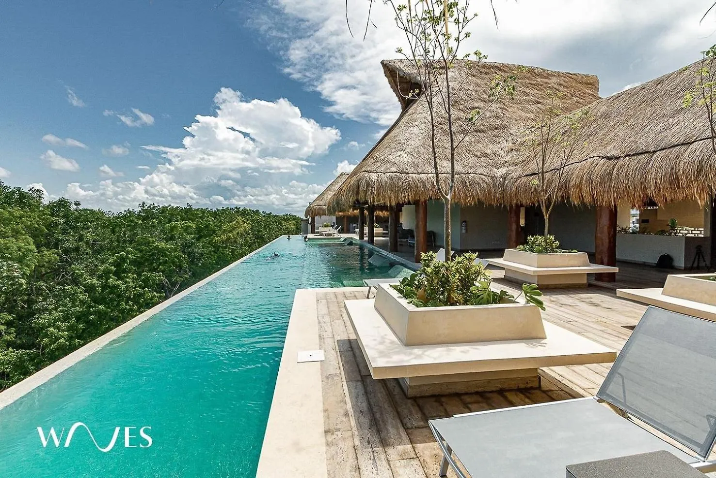 2 Rec. | Roof C/Infinity Pool + Jacuzzi | Amplio Apartment Tulum 0*,